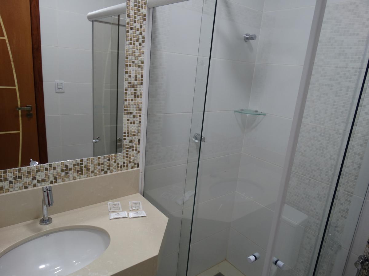 Hotel E Restaurante Sabor De Minas Salinas  Szoba fotó